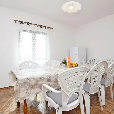 And Mila Apartment Seline